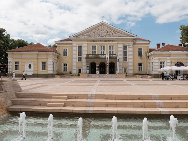 Обявяват Национален литературен конкурс за есе „Майчице свята“